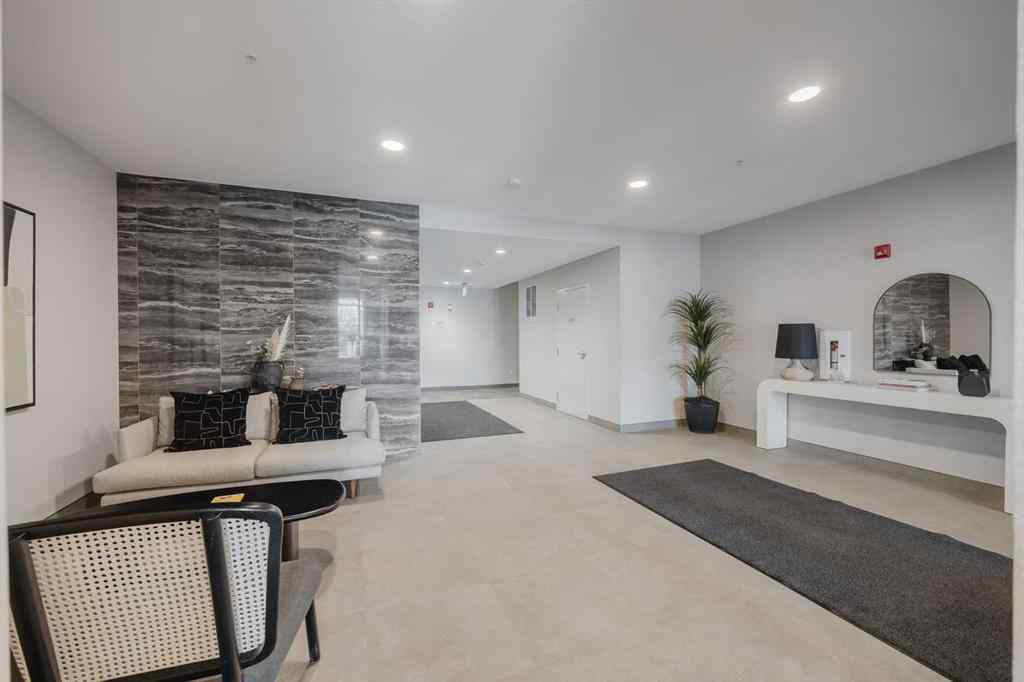 MLS® A2247150 - Unit #102 200 Shawnee Square SW in Shawnee Slopes Calgary, Residential