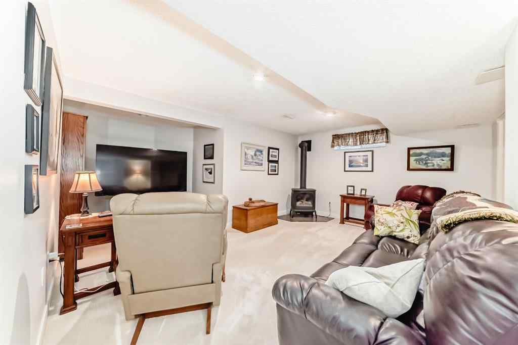 MLS® A2247151 - 83 Gleneagles Close  in GlenEagles Cochrane, Residential