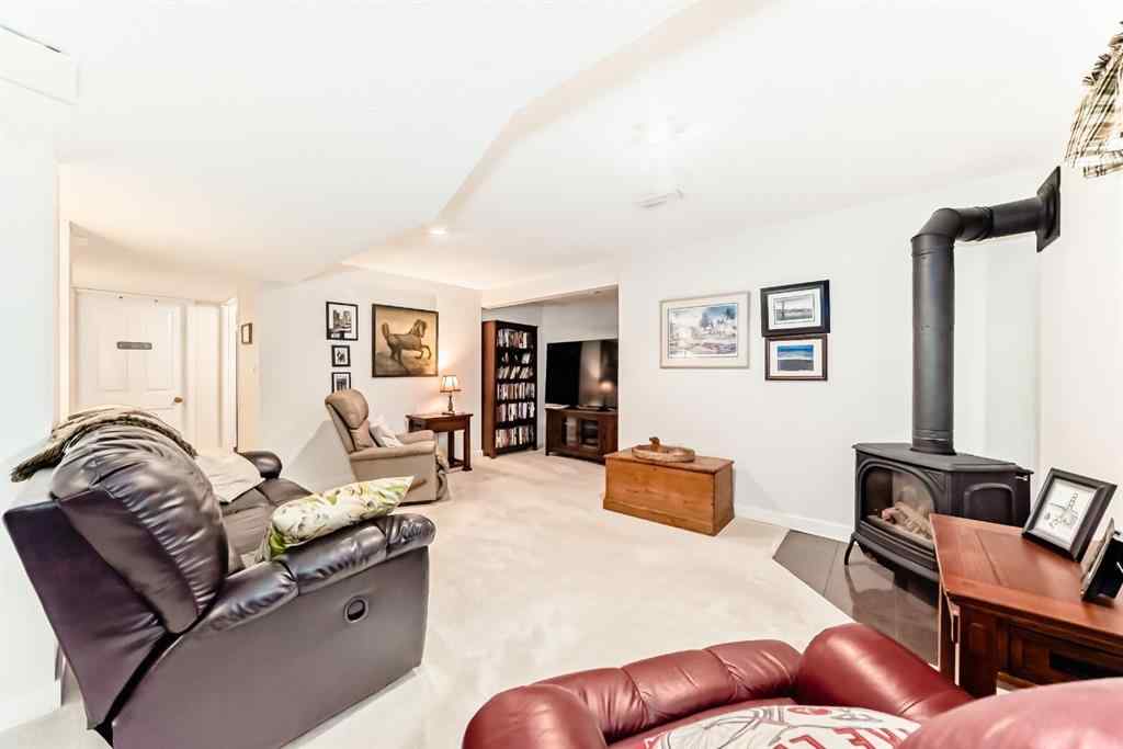 MLS® A2247151 - 83 Gleneagles Close  in GlenEagles Cochrane, Residential