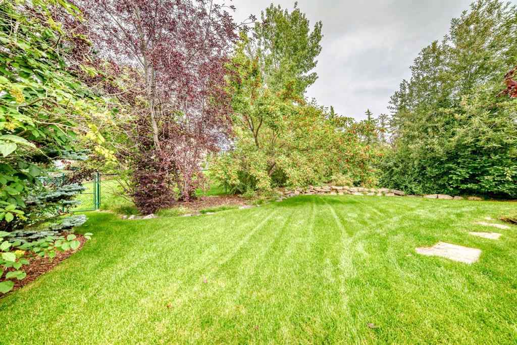 MLS® A2247151 - 83 Gleneagles Close  in GlenEagles Cochrane, Residential