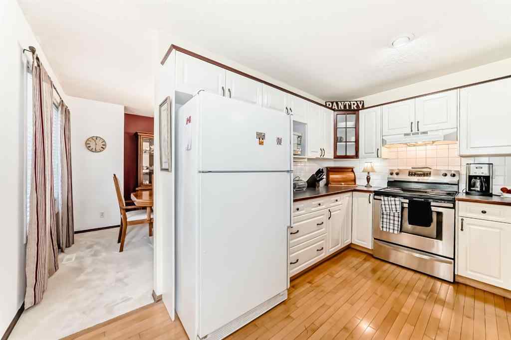 MLS® A2247151 - 83 Gleneagles Close  in GlenEagles Cochrane, Residential