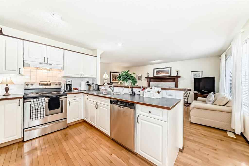 MLS® A2247151 - 83 Gleneagles Close  in GlenEagles Cochrane, Residential
