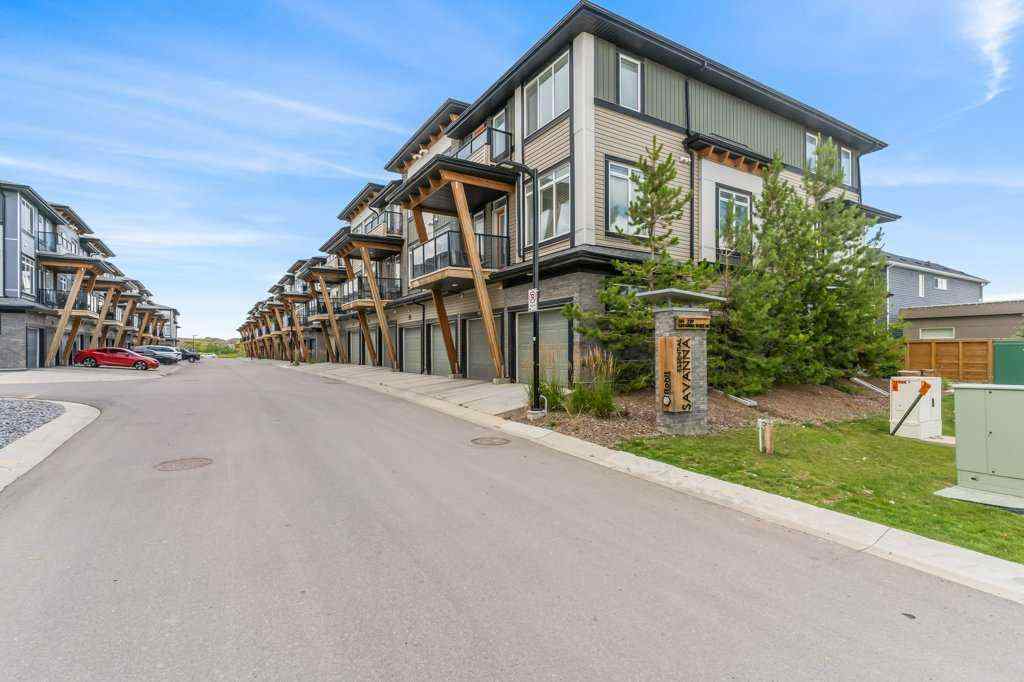 MLS® A2247157 - 110 Savanna Walk NE in Saddle Ridge Calgary, Residential