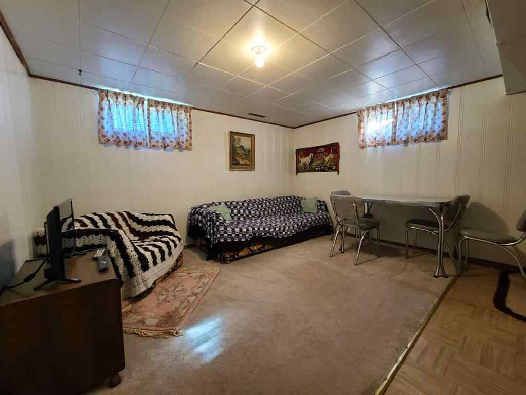 MLS® A2247164 - 9814 95 Avenue  in Downtown Peace River, Residential