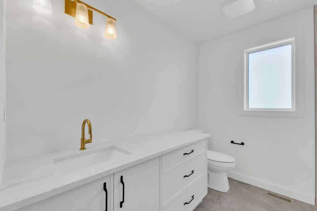 MLS® A2247169 - 20 Eaton Crescent  in Evergreen Red Deer, Residential