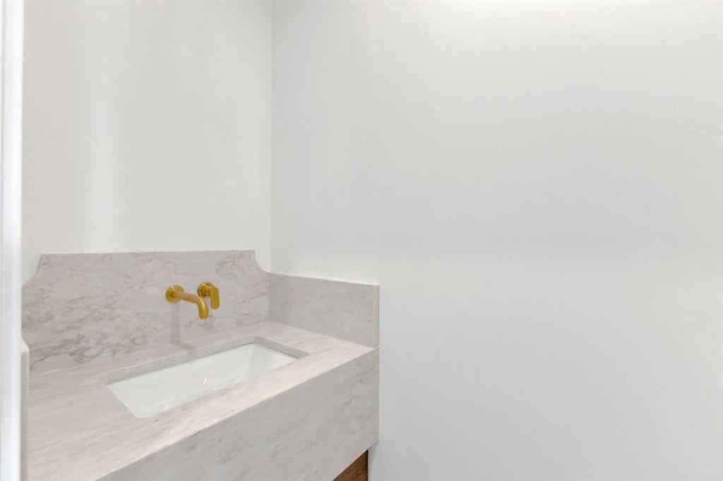 MLS® A2247169 - 20 Eaton Crescent  in Evergreen Red Deer, Residential