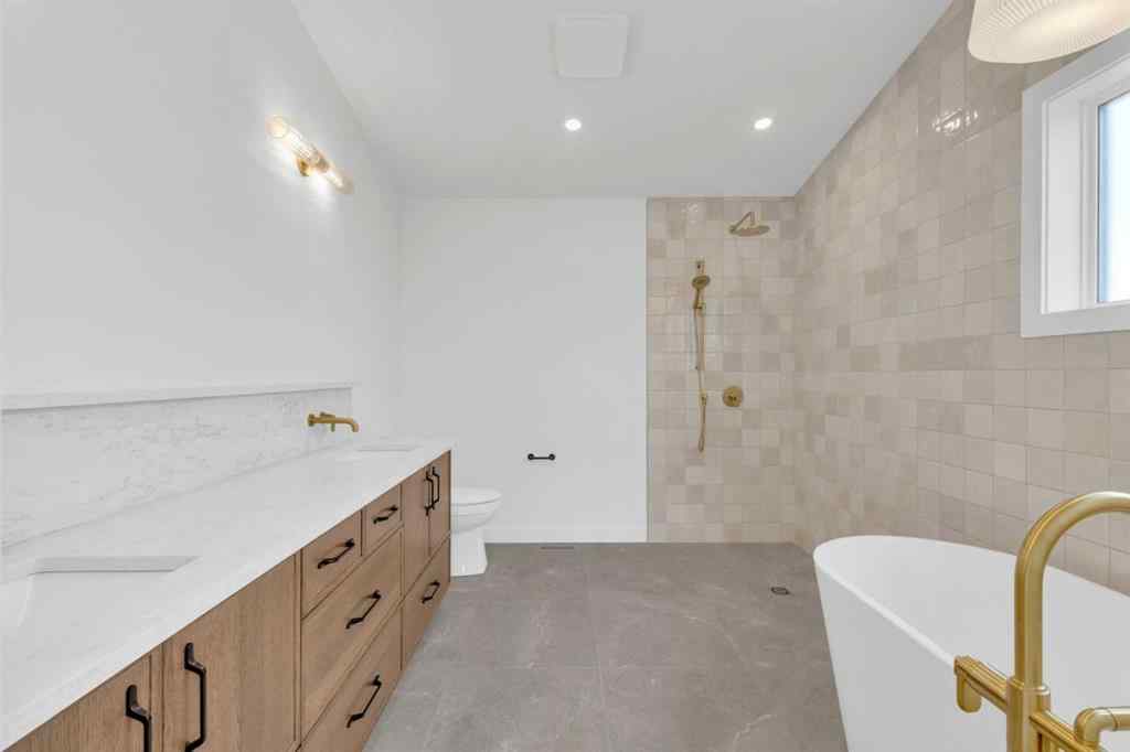 MLS® A2247169 - 20 Eaton Crescent  in Evergreen Red Deer, Residential