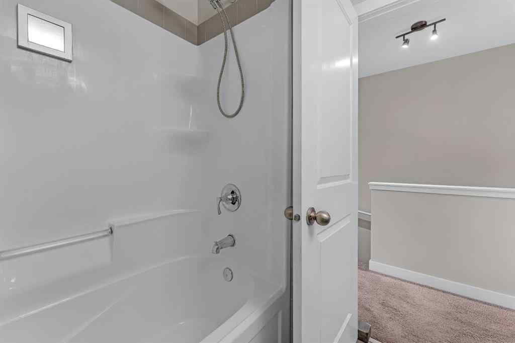 MLS® A2247171 - 6 Stonehouse Crescent NW in NONE High River, Residential