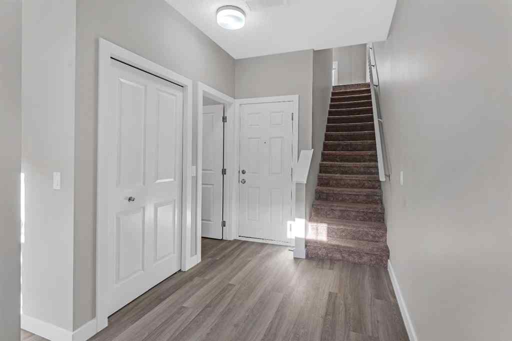 MLS® A2247171 - 6 Stonehouse Crescent NW in NONE High River, Residential