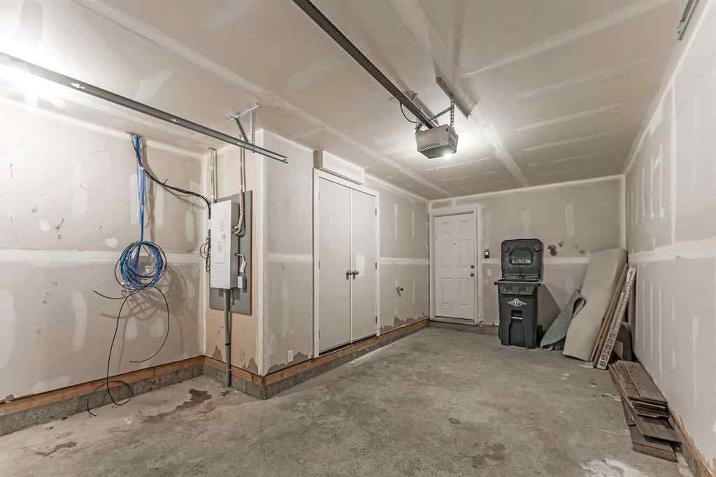 MLS® A2247171 - 6 Stonehouse Crescent NW in NONE High River, Residential