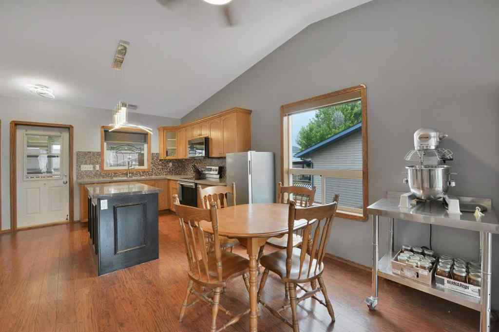 MLS® A2247173 - 52 Parkside Crescent  in Panorama Estates Blackfalds, Residential