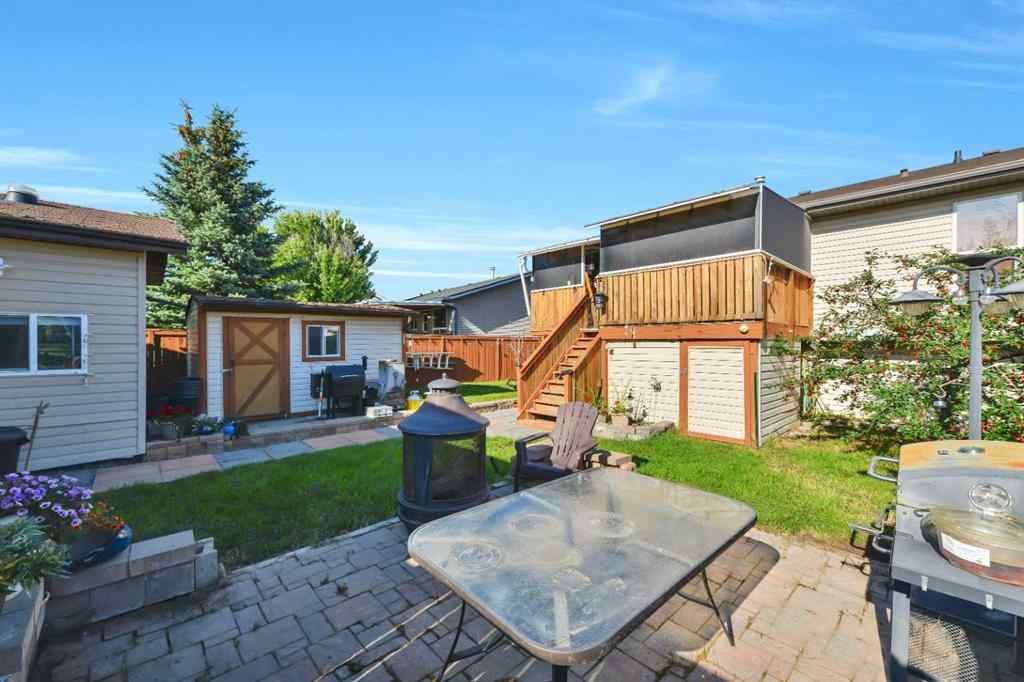 MLS® A2247173 - 52 Parkside Crescent  in Panorama Estates Blackfalds, Residential