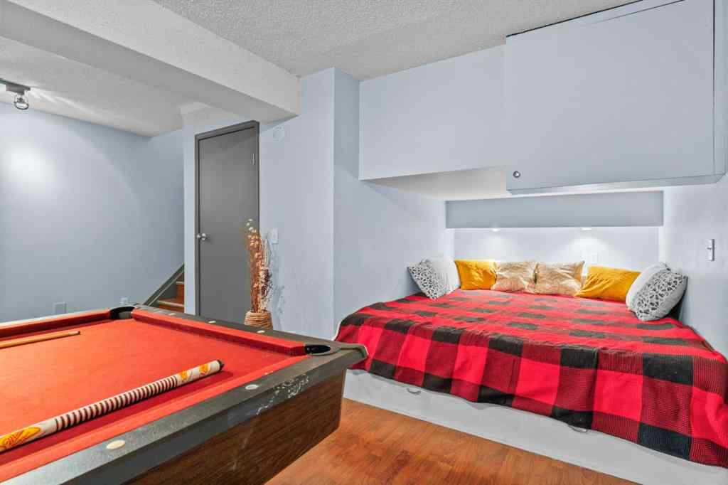 MLS® A2247174 - 87 Sun Harbour Close SE in Sundance Calgary, Residential