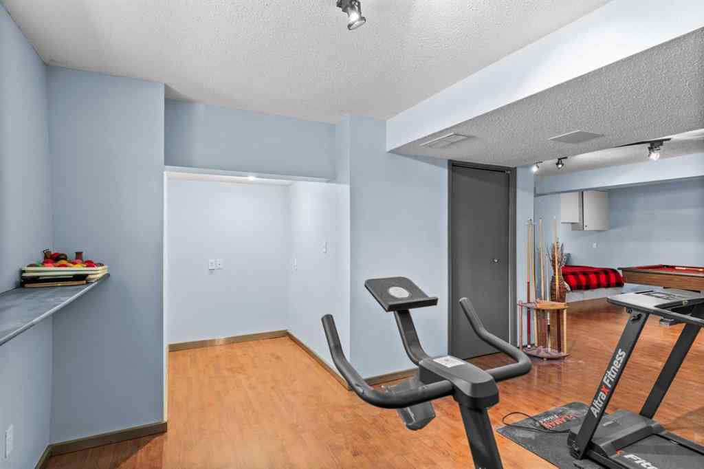 MLS® A2247174 - 87 Sun Harbour Close SE in Sundance Calgary, Residential