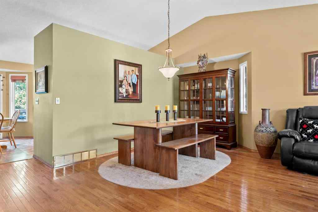 MLS® A2247174 - 87 Sun Harbour Close SE in Sundance Calgary, Residential