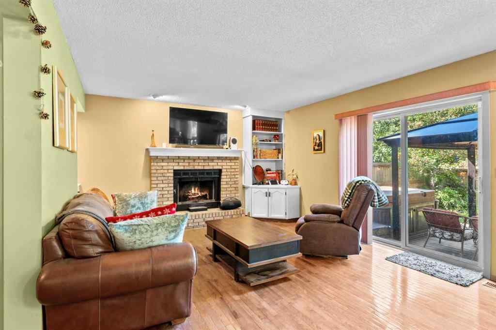 MLS® A2247174 - 87 Sun Harbour Close SE in Sundance Calgary, Residential