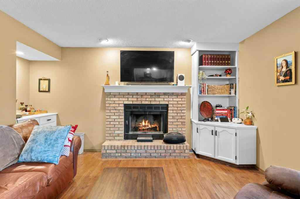 MLS® A2247174 - 87 Sun Harbour Close SE in Sundance Calgary, Residential