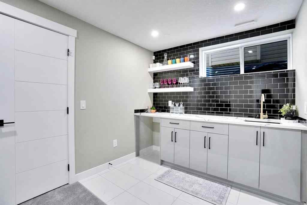 MLS® A2247184 - 140 Saddlehorn Crescent NE in Saddle Ridge Calgary, Residential