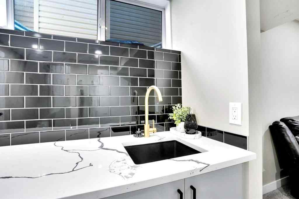 MLS® A2247184 - 140 Saddlehorn Crescent NE in Saddle Ridge Calgary, Residential
