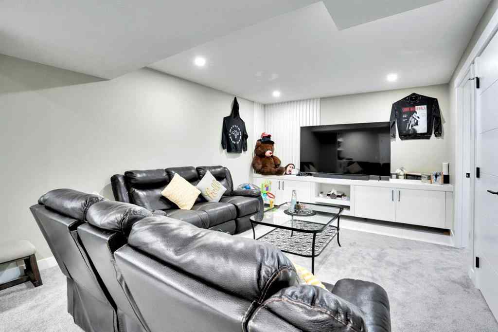 MLS® A2247184 - 140 Saddlehorn Crescent NE in Saddle Ridge Calgary, Residential