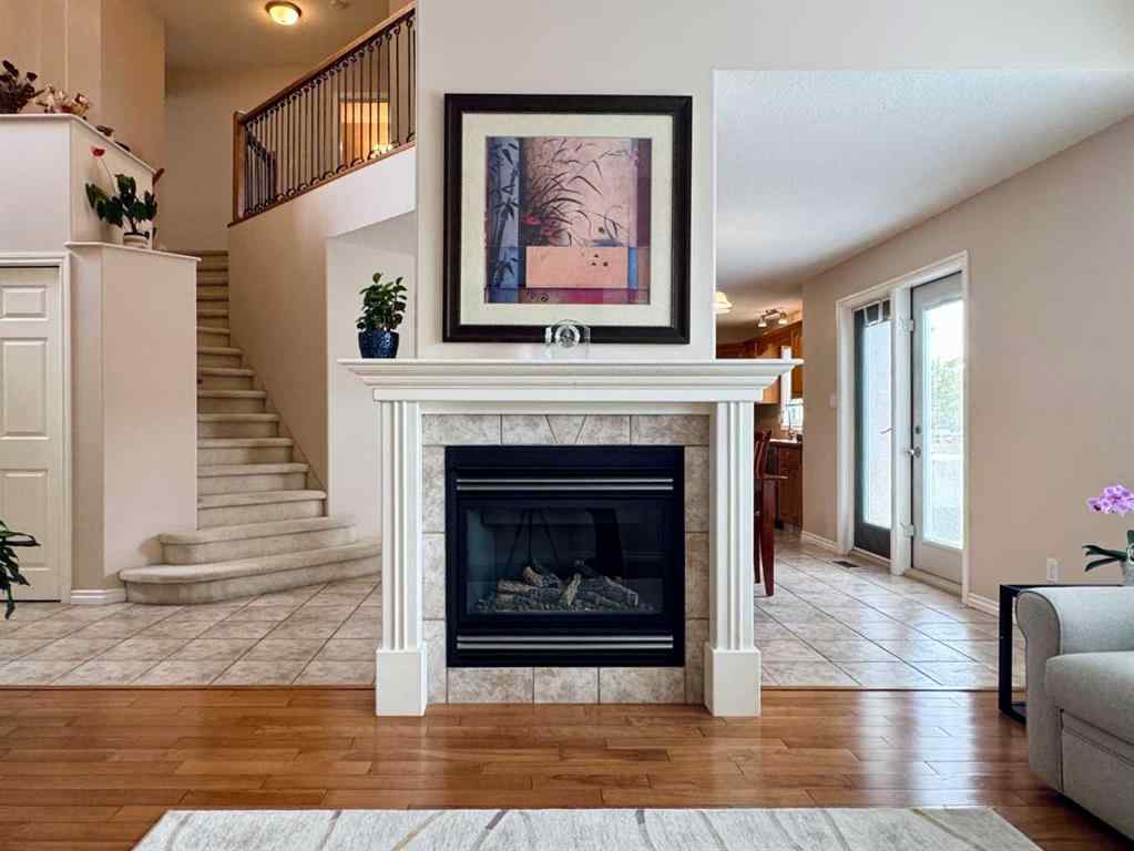 MLS® A2247192 - 225 Cougar Way N in Uplands Lethbridge, Residential