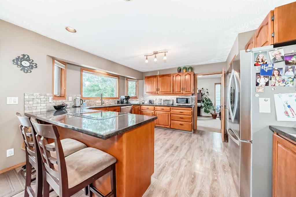 MLS® A2247198 - 9 Rustic Road  in NONE Norglenwold, Residential
