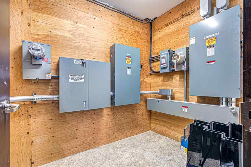 MLS® A2247200 - 2602 50 Avenue  in Steele Heights Lloydminster, Commercial
