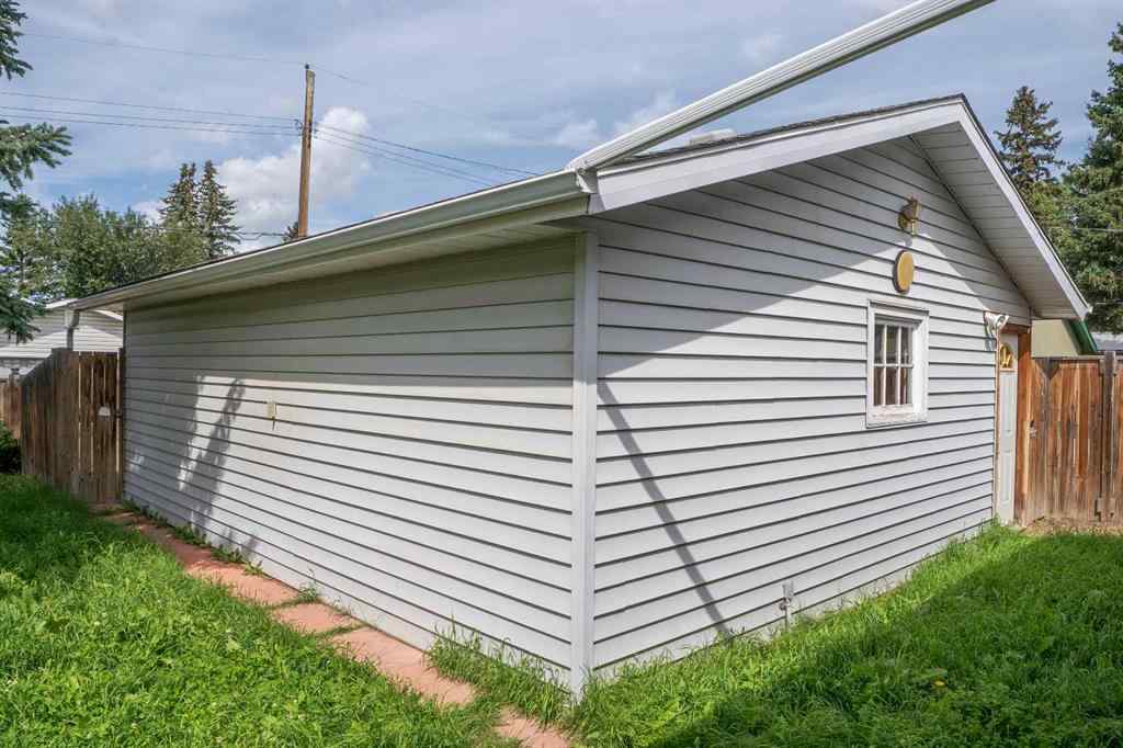 MLS® A2247201 - 1622 Strathcona Street  in NONE Crossfield, Residential