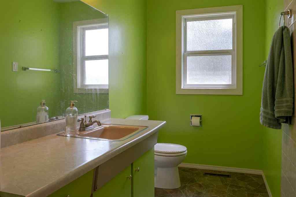 MLS® A2247201 - 1622 Strathcona Street  in NONE Crossfield, Residential