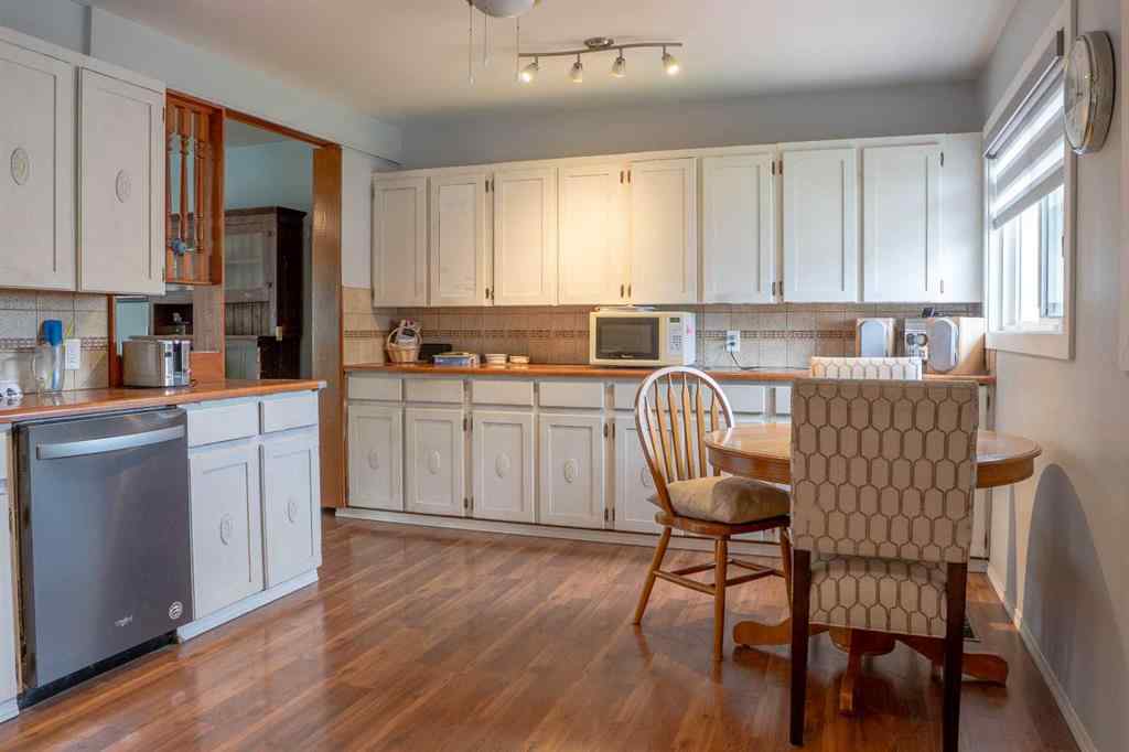 MLS® A2247201 - 1622 Strathcona Street  in NONE Crossfield, Residential