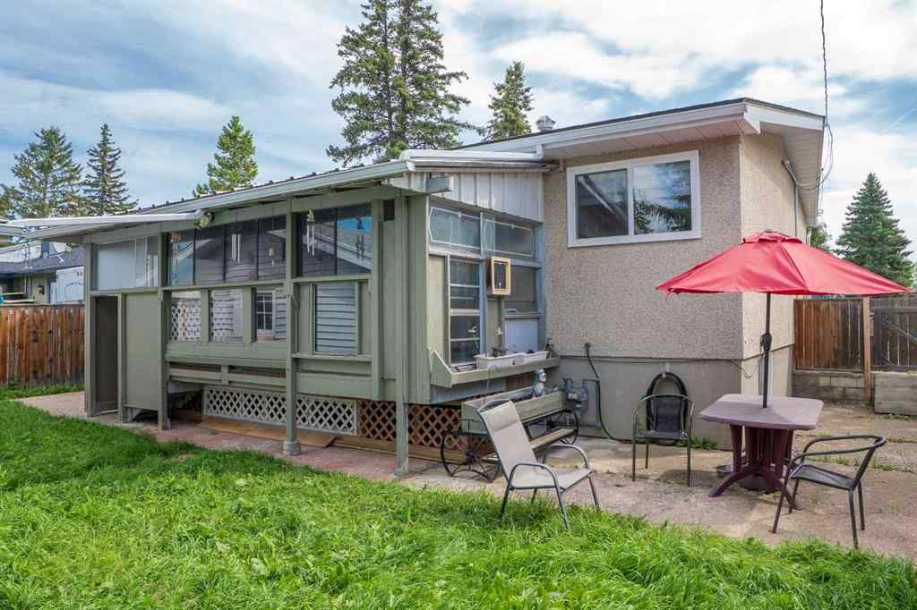 MLS® A2247201 - 1622 Strathcona Street  in NONE Crossfield, Residential