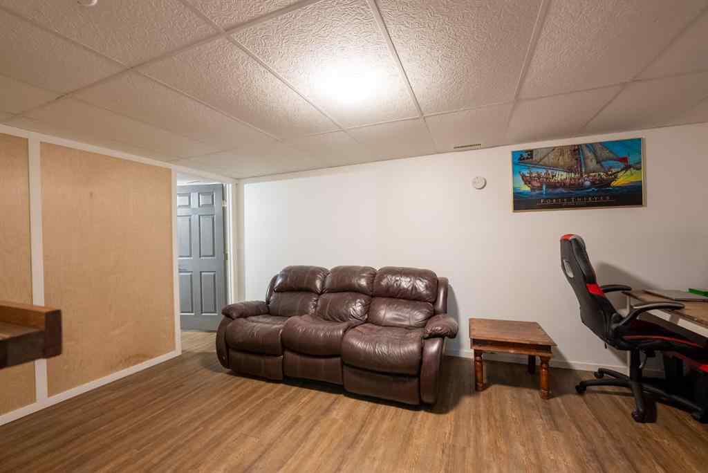 MLS® A2247206 - 5007 43 Avenue  in NONE Taber, Residential