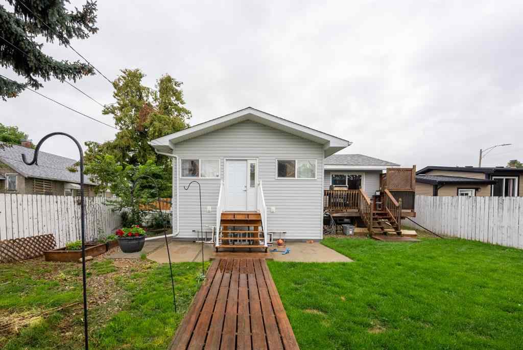 MLS® A2247206 - 5007 43 Avenue  in NONE Taber, Residential