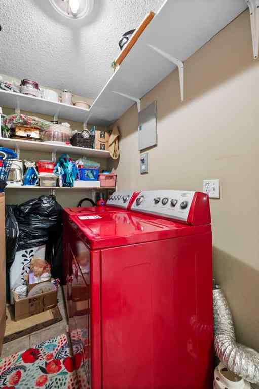 MLS® A2247218 - Unit #105 3606 Erlton Court SW in Parkhill Calgary, Residential