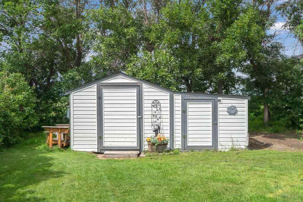 MLS® A2247221 - 241026A Range Road 261   in NONE Rural Wheatland County, Residential