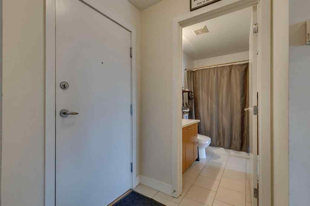 MLS® A2247222 - Unit #450 35 Richard Court SW in Lincoln Park Calgary, Residential