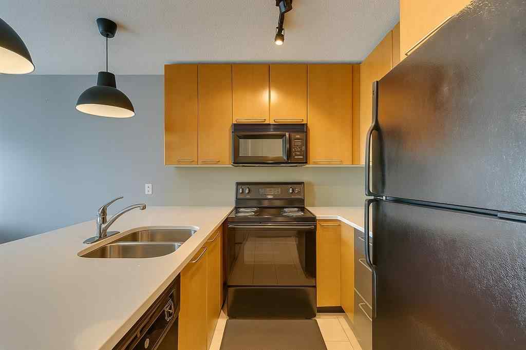 MLS® A2247222 - Unit #450 35 Richard Court SW in Lincoln Park Calgary, Residential
