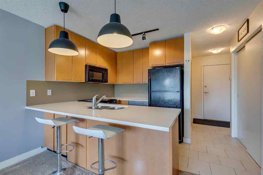 MLS® A2247222 - Unit #450 35 Richard Court SW in Lincoln Park Calgary, Residential