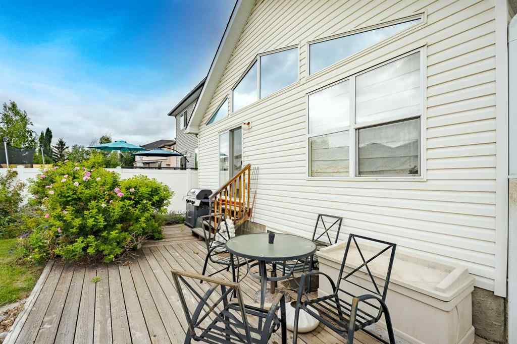MLS® A2247227 - 41 Everridge Court SW in Evergreen Calgary, Residential