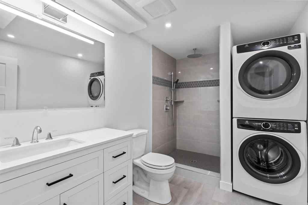 MLS® A2247229 - 5212 33 Street NW in Brentwood Calgary, Residential