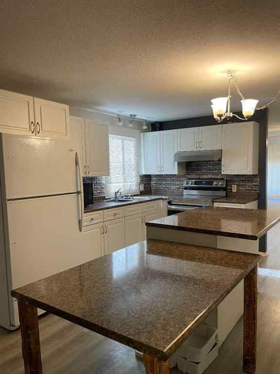 MLS® A2247243 - 202 Railway Avenue  in NONE Veteran, Residential