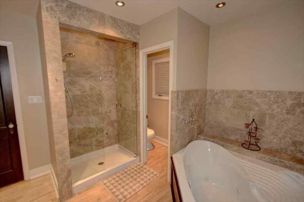 MLS® A2247244 - 1604 Scotland Street SW in Scarboro Calgary, Residential