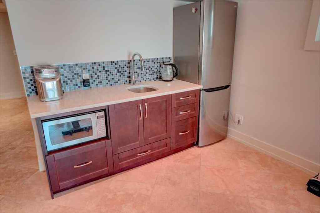 MLS® A2247244 - 1604 Scotland Street SW in Scarboro Calgary, Residential