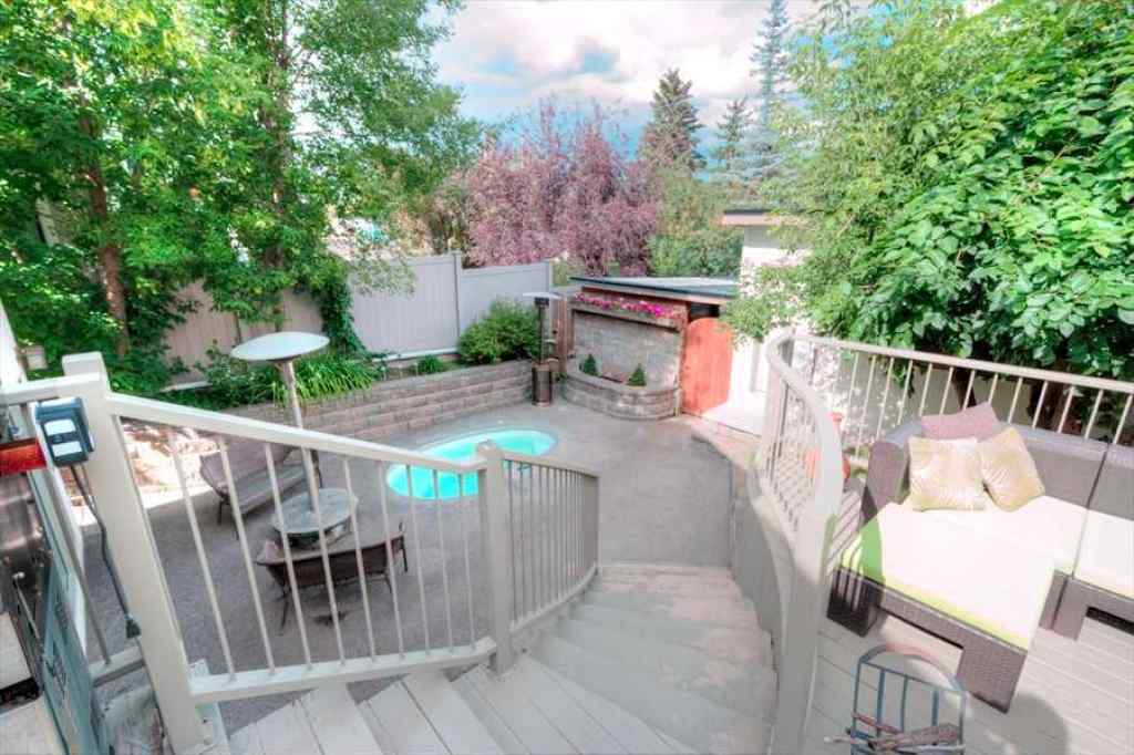 MLS® A2247244 - 1604 Scotland Street SW in Scarboro Calgary, Residential