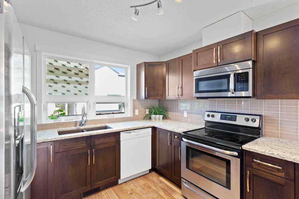 MLS® A2247247 - 346 covecreek Circle NE in Coventry Hills Calgary, Residential