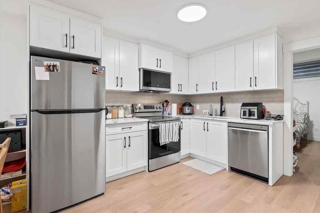 MLS® A2247249 - 906 39 Street SW in Rosscarrock Calgary, Residential
