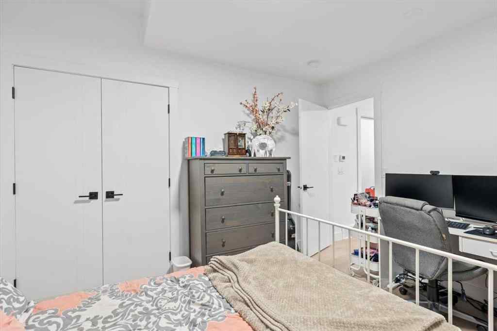 MLS® A2247249 - 906 39 Street SW in Rosscarrock Calgary, Residential