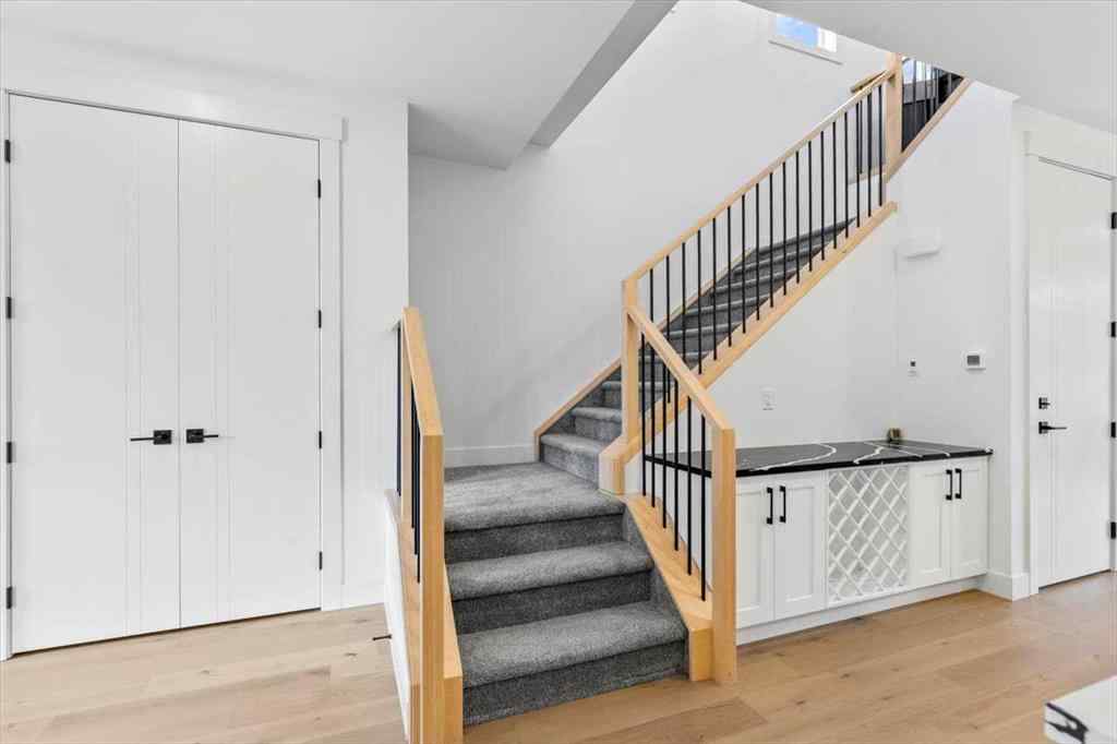 MLS® A2247249 - 906 39 Street SW in Rosscarrock Calgary, Residential