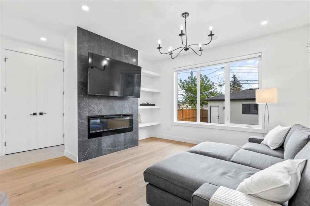 MLS® A2247249 - 906 39 Street SW in Rosscarrock Calgary, Residential
