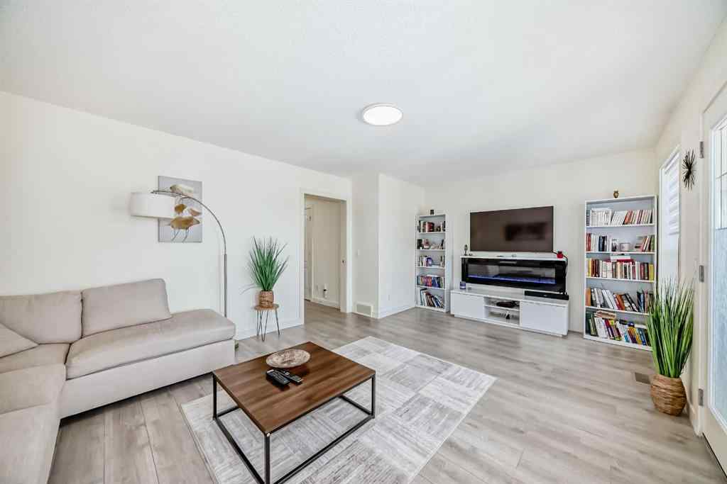 MLS® A2247253 - 437 Auburn Bay Drive SE in Auburn Bay Calgary, Residential